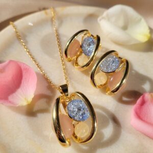 Monalisa Cage Pendant Set