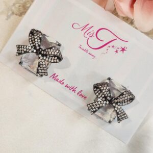 Solitaire Bow Studs
