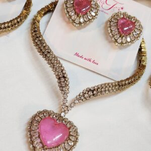 Roselle Doublet Heart choker Necklace Set