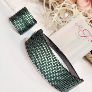 Glamorous Emerald Green Crystal Wide Cuff Bracelet for Women – Luxury Statement Jewelry(ring size 9)