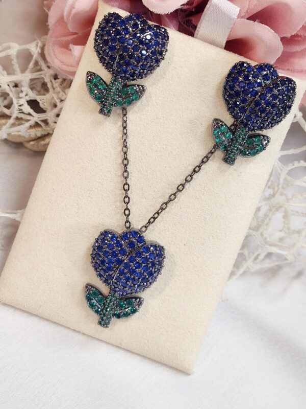 Sapphire Blue Tulips Pendant Set