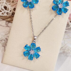 Floweret Aqua Blue Pendant Set