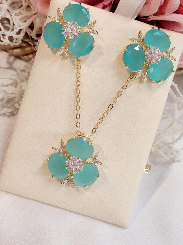 Sea Green Ovate Cluster Pendant Set