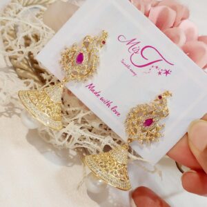 Classic Jhumki With Pearl