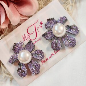 Lilac Pearl Vibe Studs