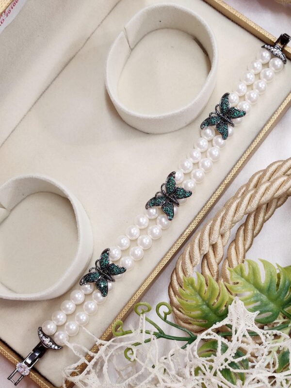 Nano Setting Butterfly & Pearls Bracelet