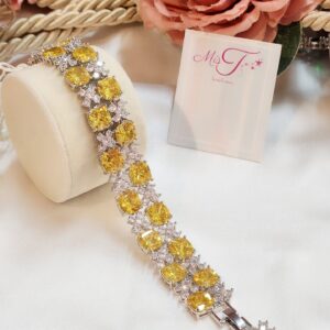 Luxury Topaz Crystal Tennis Bracelet for Women – Elegant Designer Jewelry