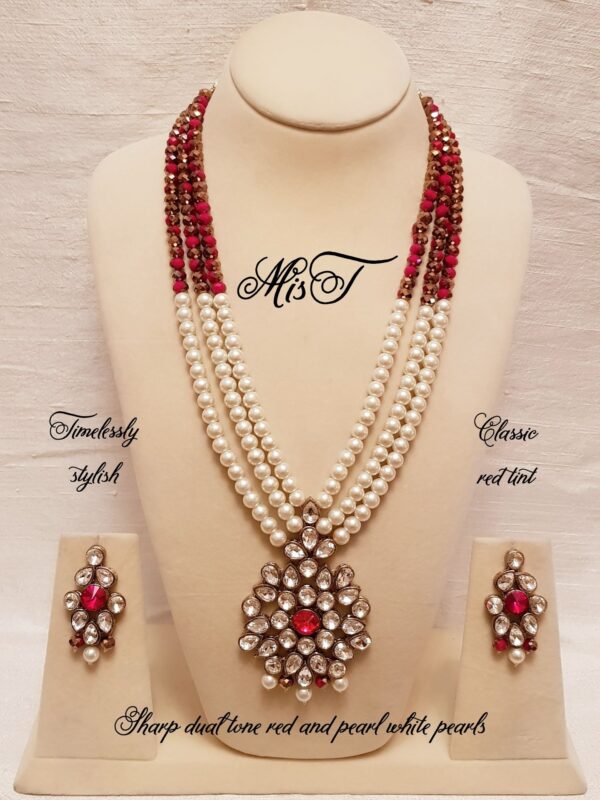 Signature half and half neckpiece - Image 6