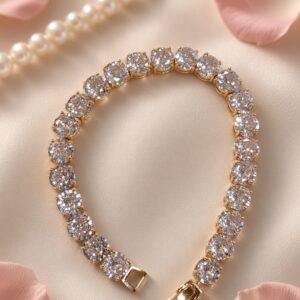 Solitaire Round Sleek Stylish Tennis Bracelet-Gold Finish