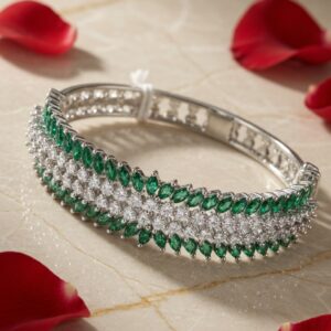 Empress Glow Emerald Green Bracelet - Platinum Finish