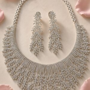 The Heirloom Series Luminary Cypress Platinum Tone Choker Set-Platinum Finish