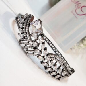 Sparkle Sprout Diamond Look Bracelet- Black Rhodium Finish