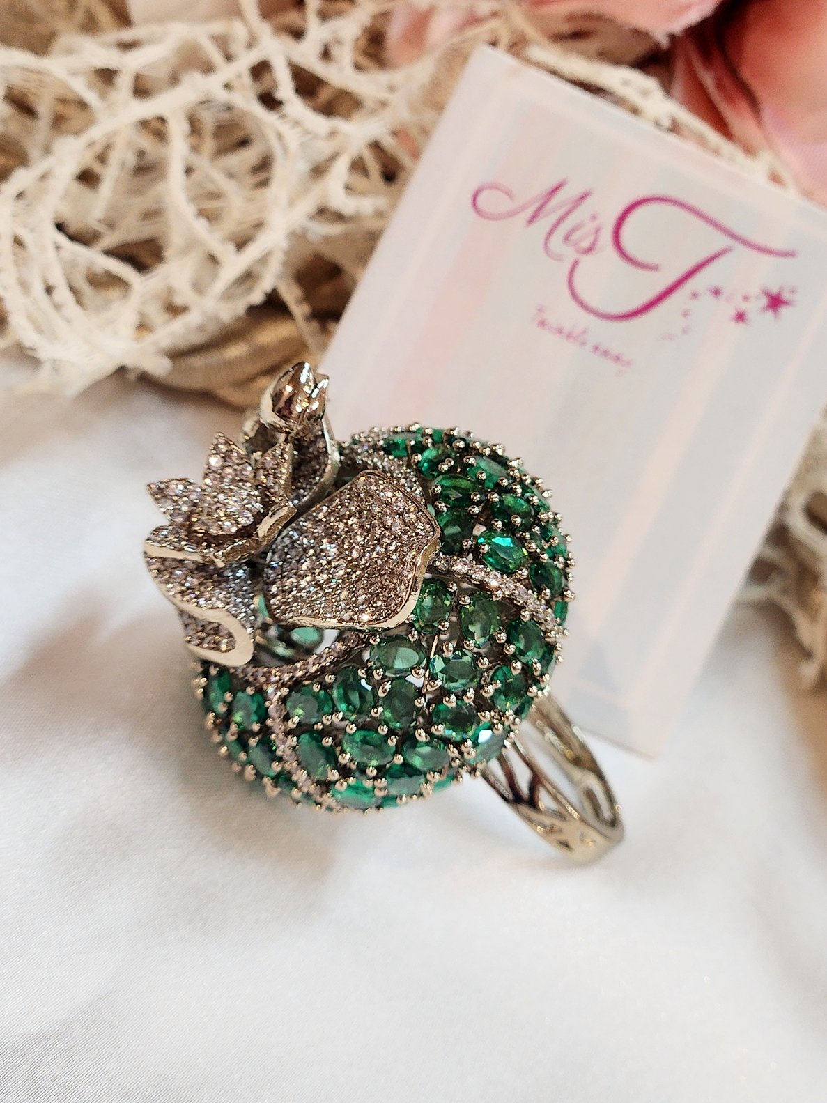 Secret Garden Rose Quartz Cz Emerald Green Ring - Image 2