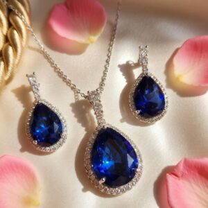 Classic Pear Cut Sapphire Blue Pendant Set