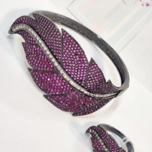 Petal Shine Ruby Zirconia Bracelet - Black finish(ring size 8)