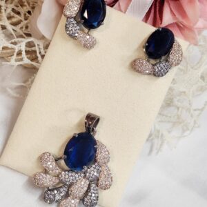 Pendant Set