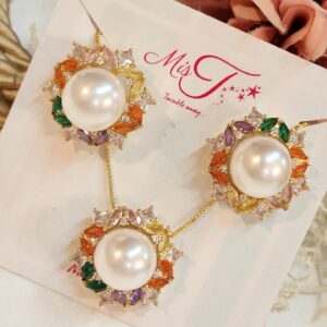 Lustre Multi Pearl Pendant Necklace With Earrings