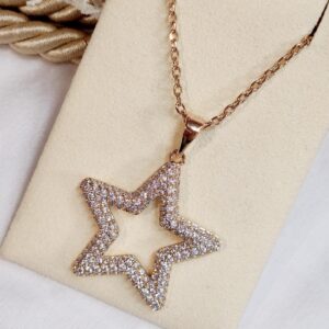 Pendant set
