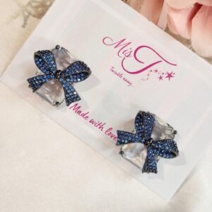 Solitaire Sapphire Blue Bow Studs