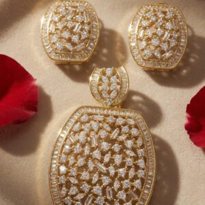 Virasat Luxe White Spark Pendant Set