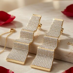 The Morden Wave Pavè Sculpted Earrings-Gold Finish