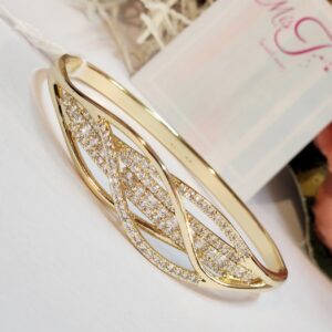 Regal Glow 18k Brass Diamond Look Bracelet