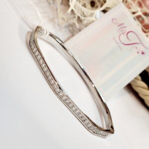 Majestic Silver Crystal Bangle Bracelet for Women – Elegant Luxury Jewelry