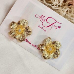 Crushed Finish Flower Studs