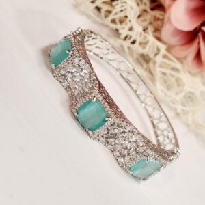 Pastel Green Solitaire Bracelet