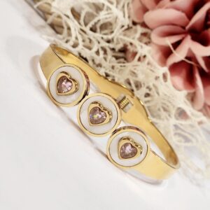 Pearly Hearts Bracelet