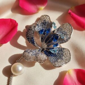 Sapphire Magical Leaf Brooch