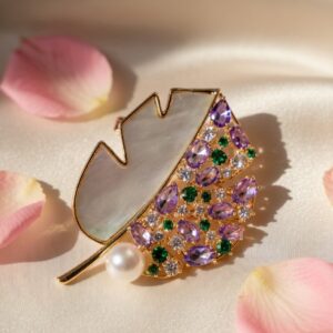 Nature Glow Leaf Brooch