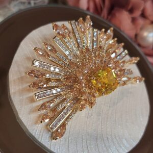 Starburst Shine Topaz & Champagne Golden Brooch