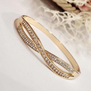Overlap String Bracelet