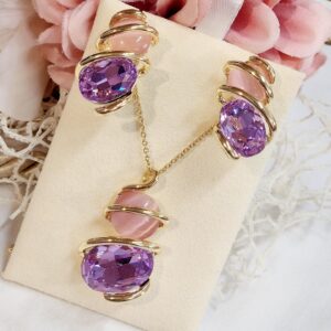 Pendant set