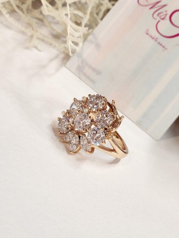 Solitaire Cluster Ring(size 6,size 7) - Image 2