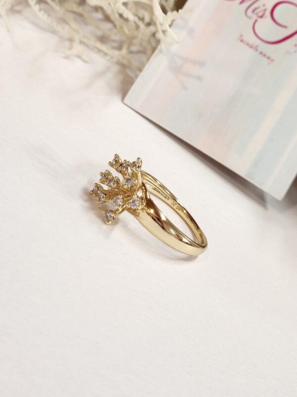Bling Bloom Ring (size 7) - Image 2