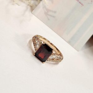 Wine Red Crown Ring(size 7,size 9)
