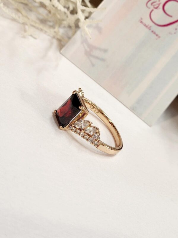 Wine Red Crown Ring(size 7,size 9) - Image 2