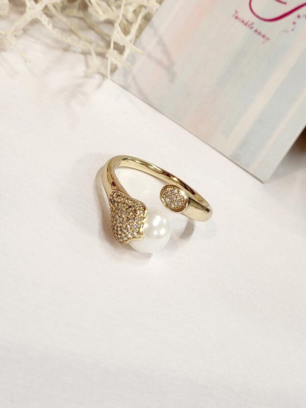 Pearl Style Band Ring (Adjustable)