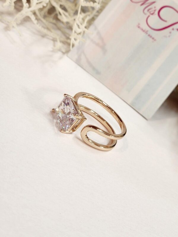 Solitaire Neat Band Ring (Adjustable) - Image 2