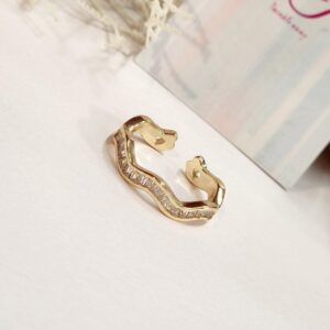 Wave Baguette Ring (Adjustable)