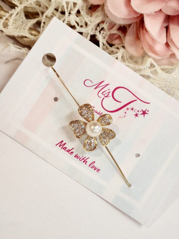 Earcuff