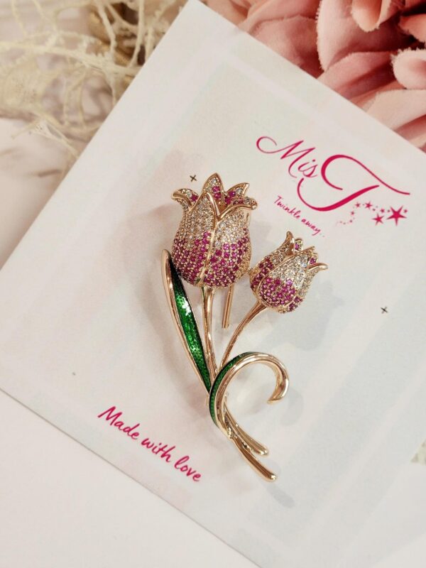 Rose Buds Broach