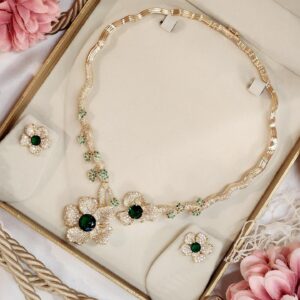 Contemporary Emerald Green Hasli Choker Set