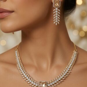 Champagne Golden Centrepiece Treasure Choker Set