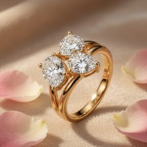 Big Cluster Elegant White Must Have Ring (size 6)
