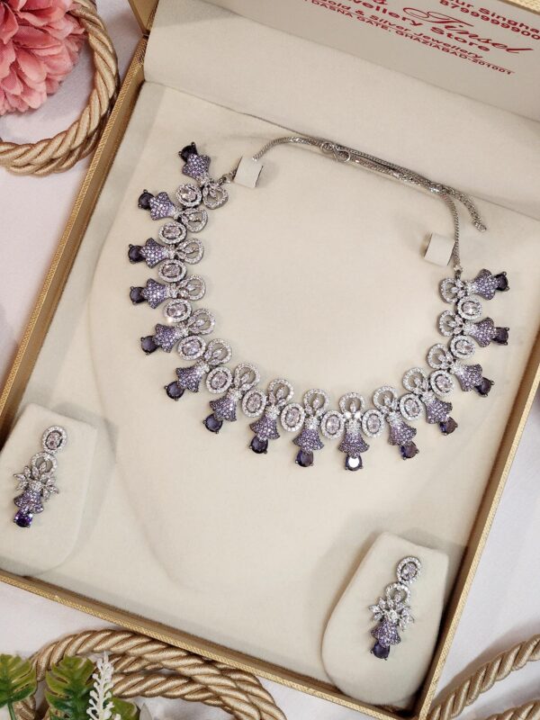 Choker set