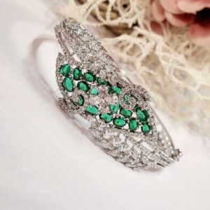 Silver Emerald symphony Openable Zirconia Bracelet