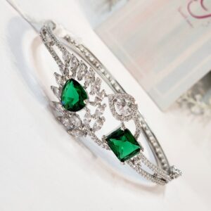 Sharp Elegance Emerald Green Bracelet- Platinum Finish